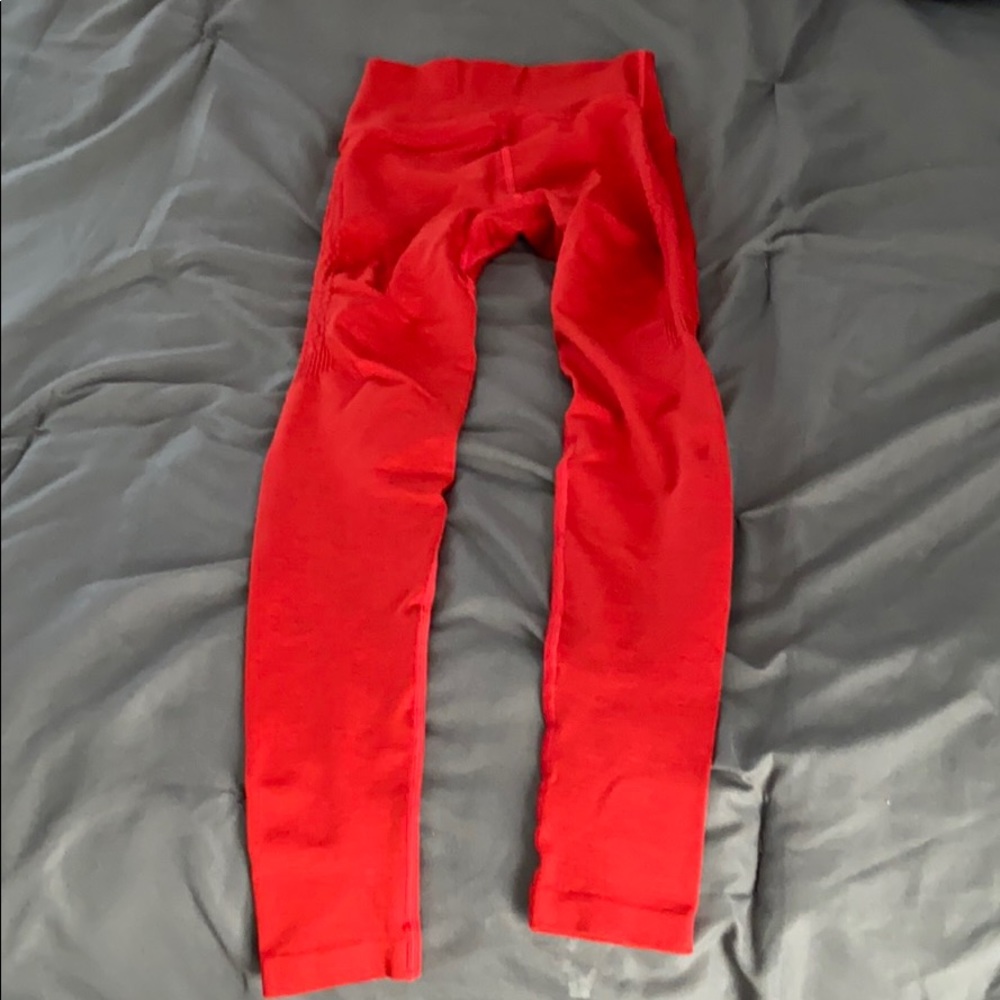 Alphalete halo leggings - red - xs